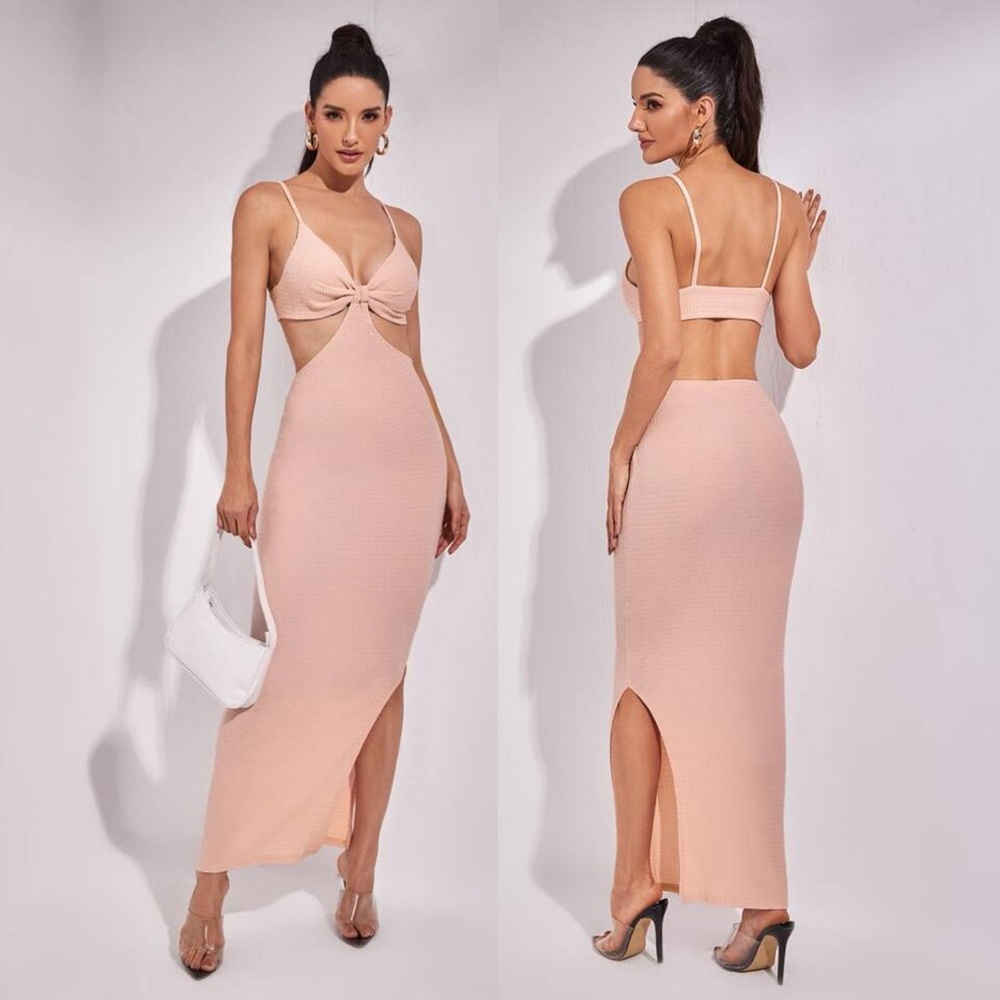 Cutout Solid Split Hem Maxi Dress